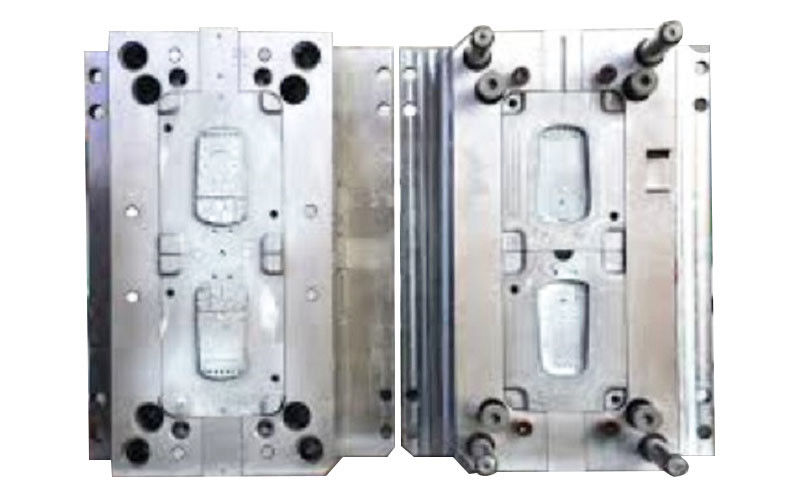 냉각 러너 투샷 300S SKD61 2k 사출 성형